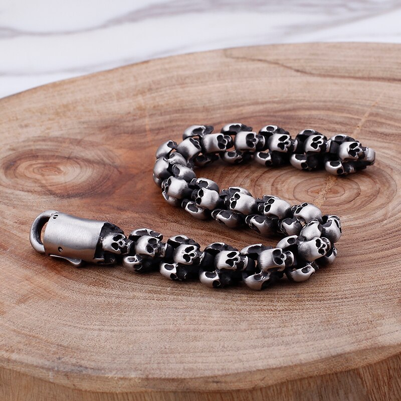 Men's Skulls Shaped Bracelet
